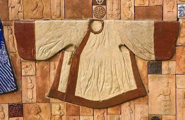 传统国学之古代衣服可以像现在一样随意穿着吗?